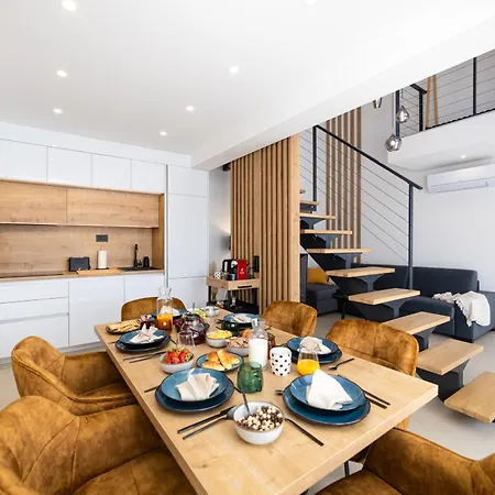G Vacation House Apartment