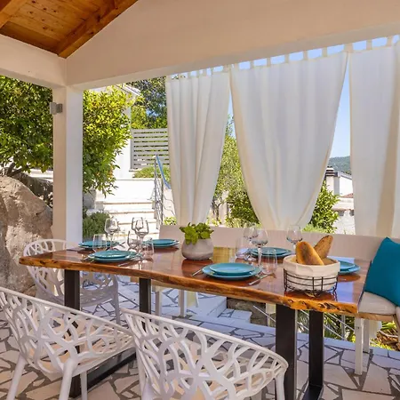 G Vacation House *